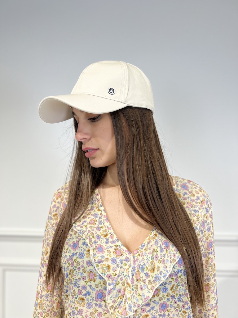cappello-con-visiera-donna-450pcn-1.jpg